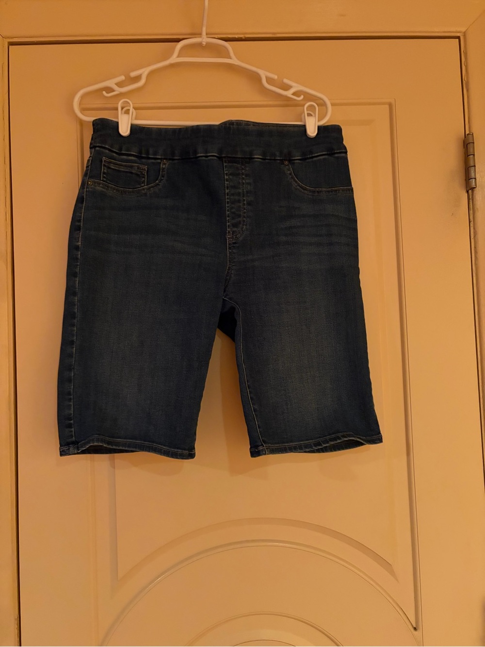 Chico's Women’s Dark Blue Denim Pull On Short